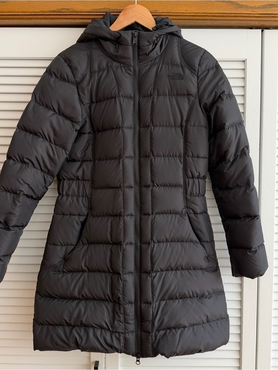 The North Face Jackets & Blazers - The North Face Women’s Black Hooded Long Down Puffer Coat